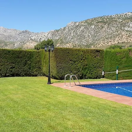 Huerta Vallejo *